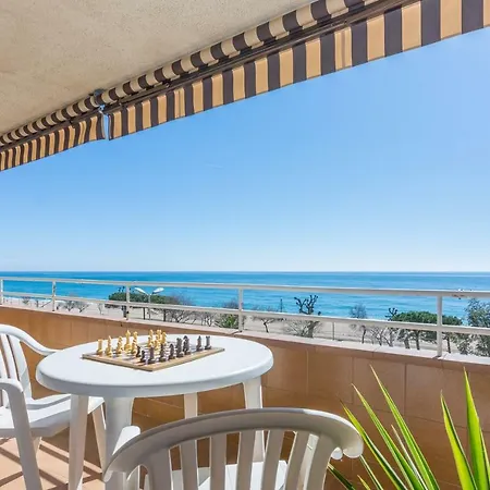 Homeholidaysrentals Perla Appartamento *