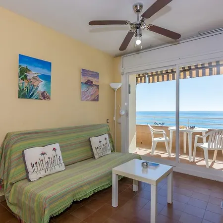 Homeholidaysrentals Perla *