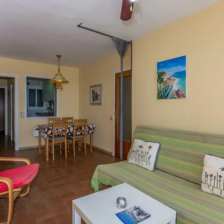 Homeholidaysrentals Perla